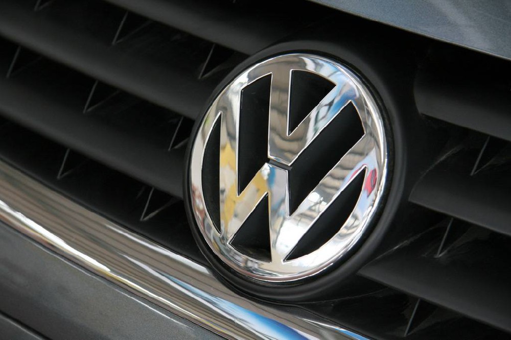 大众汽车管理层将在五年内减薪3亿欧元