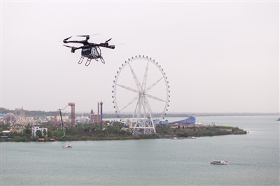 商业化提速 低空经济“飞”出消费新天地